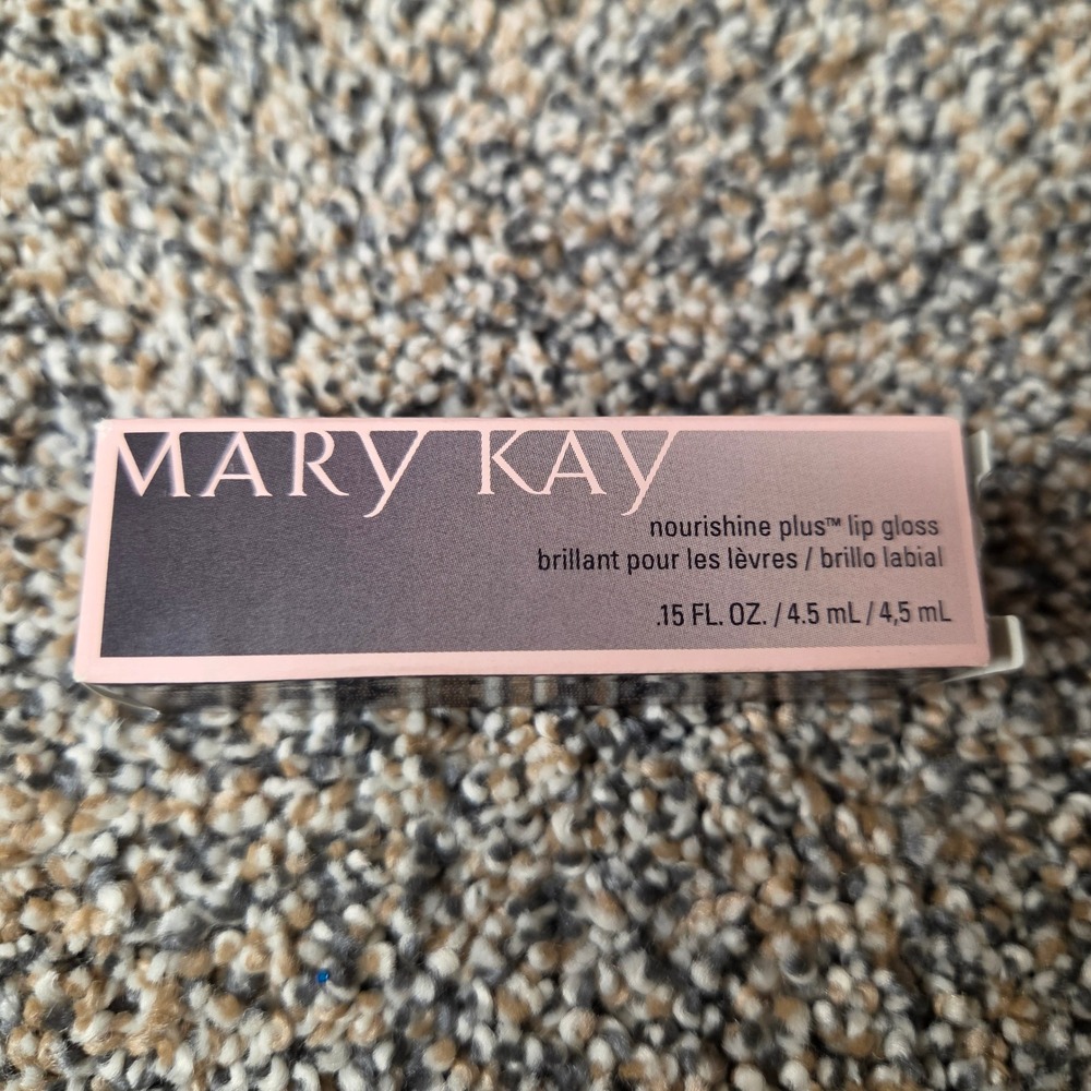 Mary Kay NouriShine Plus Lip Gloss Mango Tango 0.15 oz New in Box